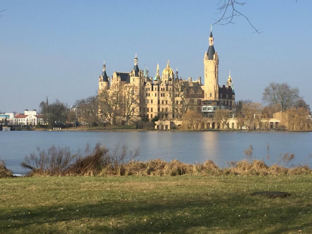 Schlosspark Residenz Schwerin  Exterior foto